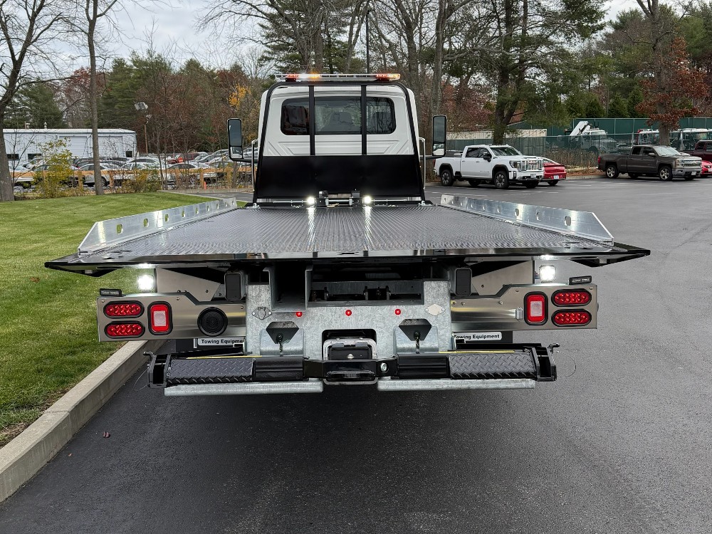 2025 International MV (Key# 1982) 6